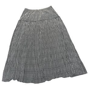 Coldwater Creek Midi Long Patterned Black White Skirt Size Medium 10-12